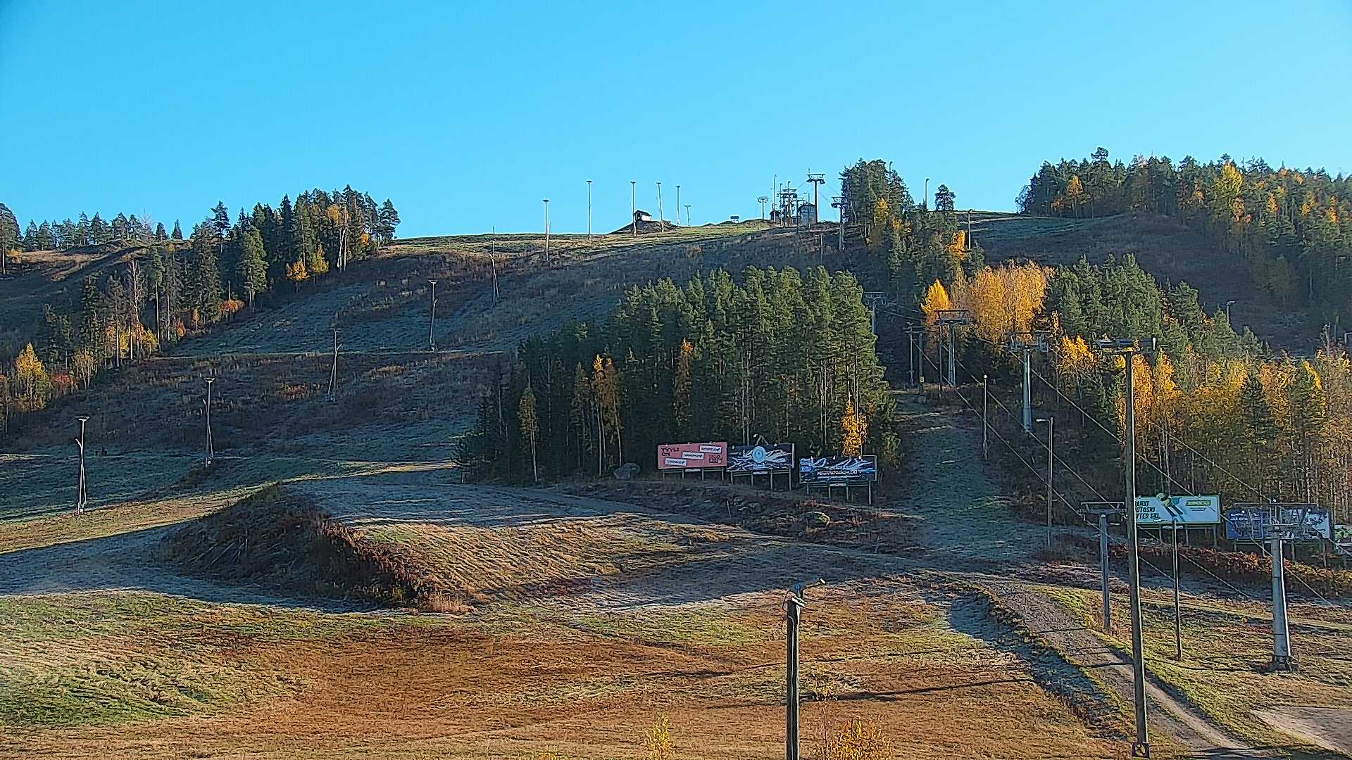 Länsirinteet (Hissit 9-10 ala-asema)